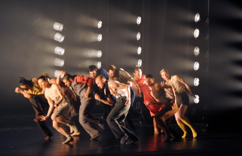 Political mother : the Choregrapher's Cut,Hofesh Schechter Company, festival des nuits de Fourvière,25 ème édition,Marion Barbeau,Jack Butler,Chieh-Hann Chang,Jill Su-Jen Goh,Bruno Guillore,Evelyn Hart,Charles Heinrich,Philip Hulford,Evelien Jansen,Adam Khazhmuradov,Oscar Jinghu Li,Rosalia Panepinto,Attila Rònai,Hannah Shepherd,Hofesh Schechter,Lee Curran,Merle Hensel,Yaron Engler,Christopher Allan,juin 2025,Lyon